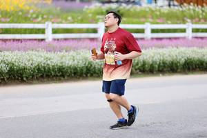 BIB: 
                            <button type="button" onclick="openModal(27856319)" class="btn btn-primary btn-sm float-right btn-popup" data-toggle="modal" data-target=".modal-high-quality">
                        <i class="fas fa-shopping-cart"></i> Add to Cart
                    </button>
                                            <button type="button" onclick="isThisMe(27856319, true)" class="btn btn-success btn-sm float-right btn-popup btn-isme hidden" data-toggle="tooltip" data-placement="bottom" title="นี่คือรูปของคุณใช่ไหม คลิกที่นี่เพื่อเอาเข้าอัลบั้ม">
                        <i class="fas fa-plus"></i> Add to album
                    </button>
                    <button type="button" onclick="isThisMe(27856319, false)" class="btn btn-warning btn-sm float-right btn-popup btn-isnotme hidden">
                        <i class="fas fa-ban"></i> Remove from album
                    </button>